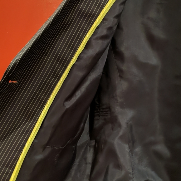 Pin striped jacket - Picture 3 of 4